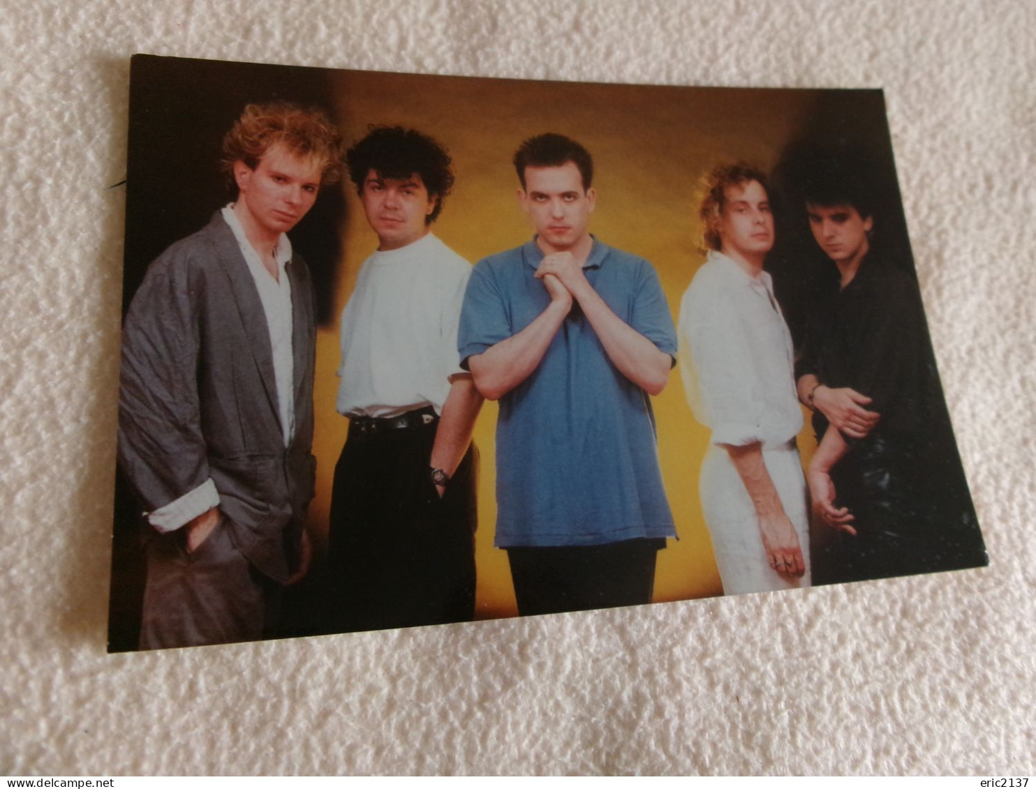 BELLE REPRODUCTION PHOTO .."LE GROUPE THE CURE" - Beroemde Personen