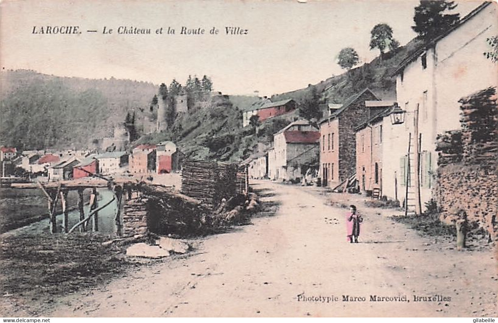 LA ROCHE- LAROCHE En ARDENNE  - Le Chateau Et La Route De Villez - La-Roche-en-Ardenne
