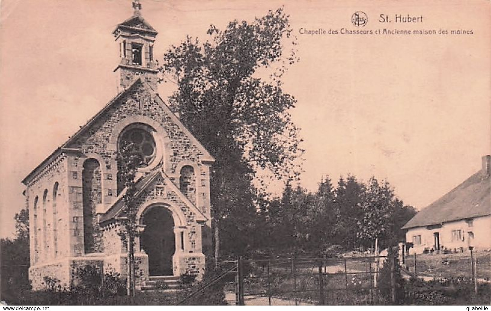 Luxembourg - SAINT HUBERT -  Chapelle Des Chasseurs Et Ancienne Maison Des Moines - Saint-Hubert