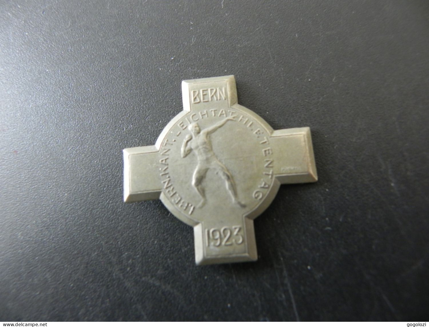Old Badge Schweiz Suisse Svizzera Switzerland - Turnkreuz Bern 1923 - Zonder Classificatie