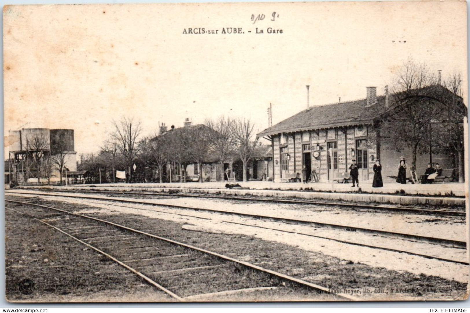 10 ARCIS SUR AUBE - Vue De La Gare. - Arcis Sur Aube