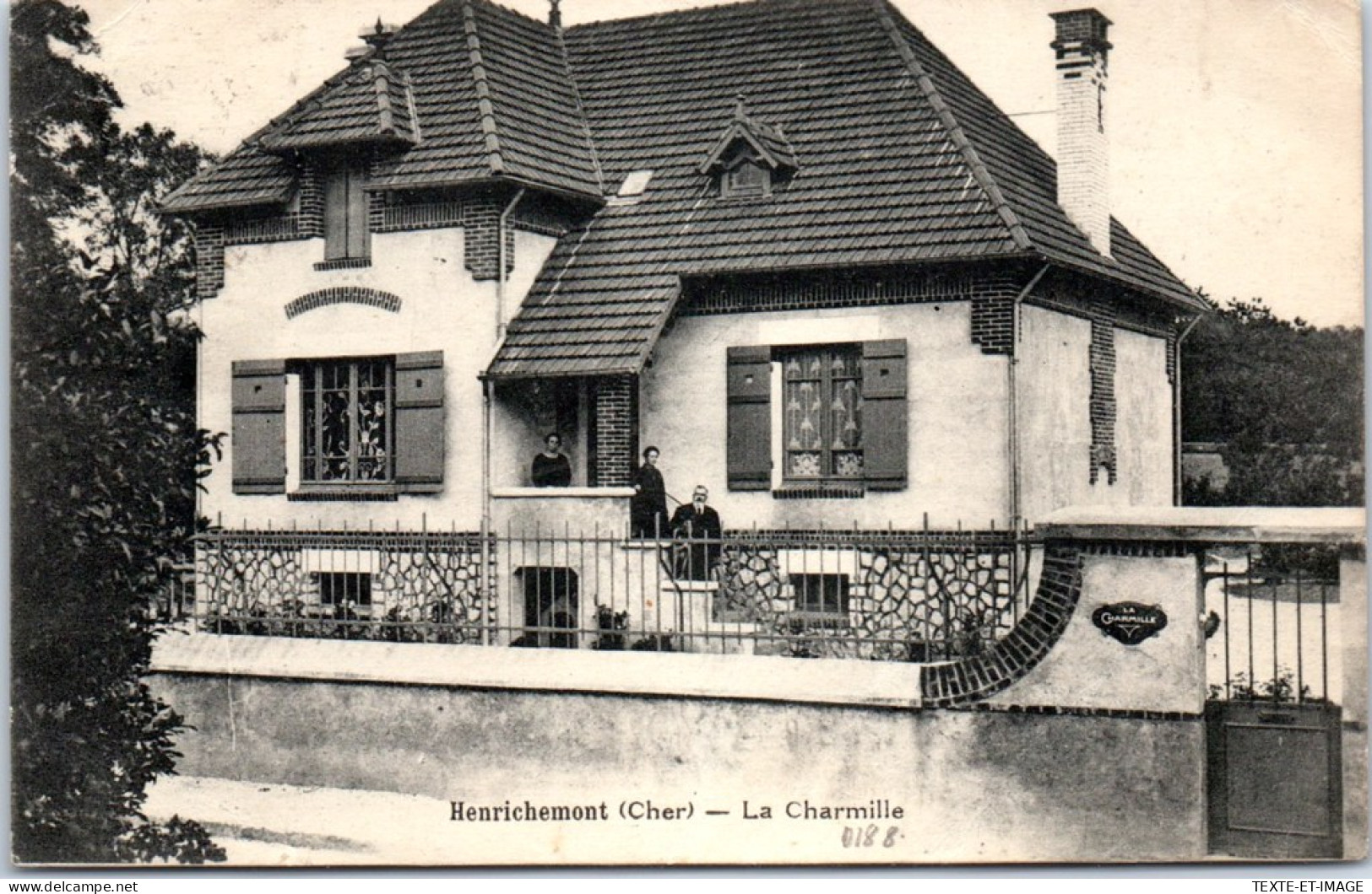 18 HENRICHEMONT - Villa La Charmille. - Henrichemont