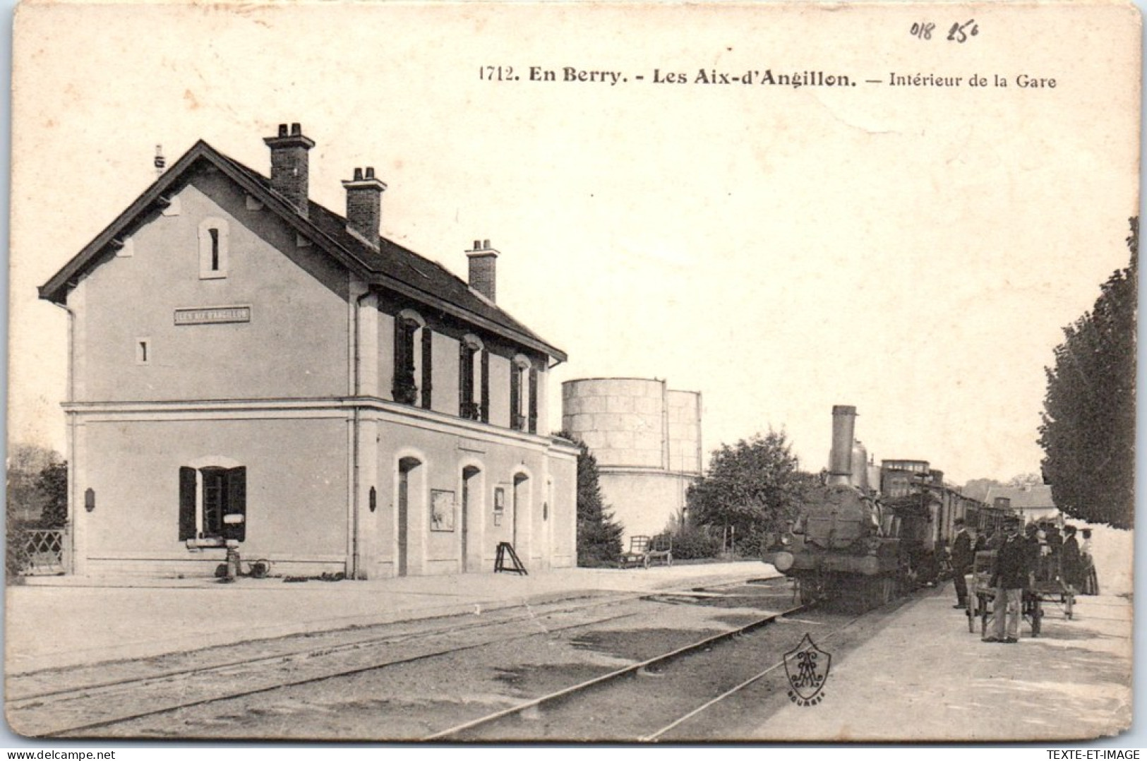 18 LES AIX D'ANGILLON - Interieur De La Gare. - Les Aix-d'Angillon