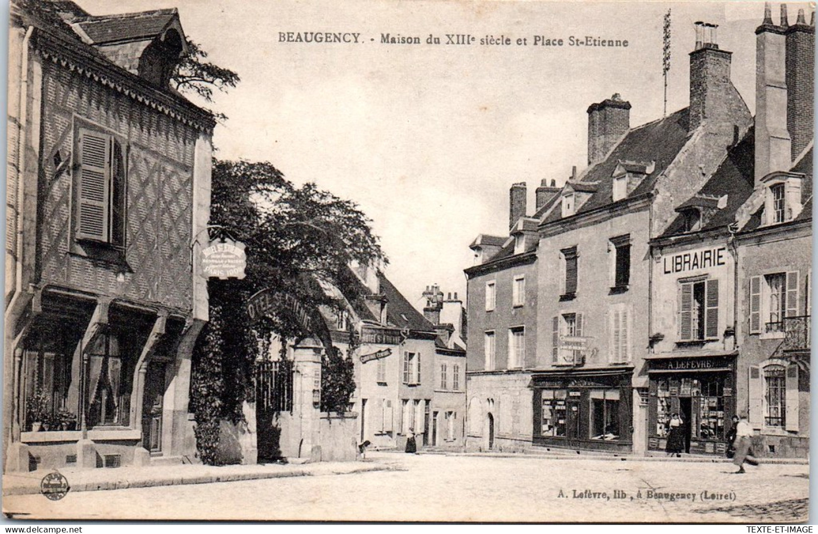 45 BEAUGENCY - Vieille Maison Et Place St Etienne  - Beaugency