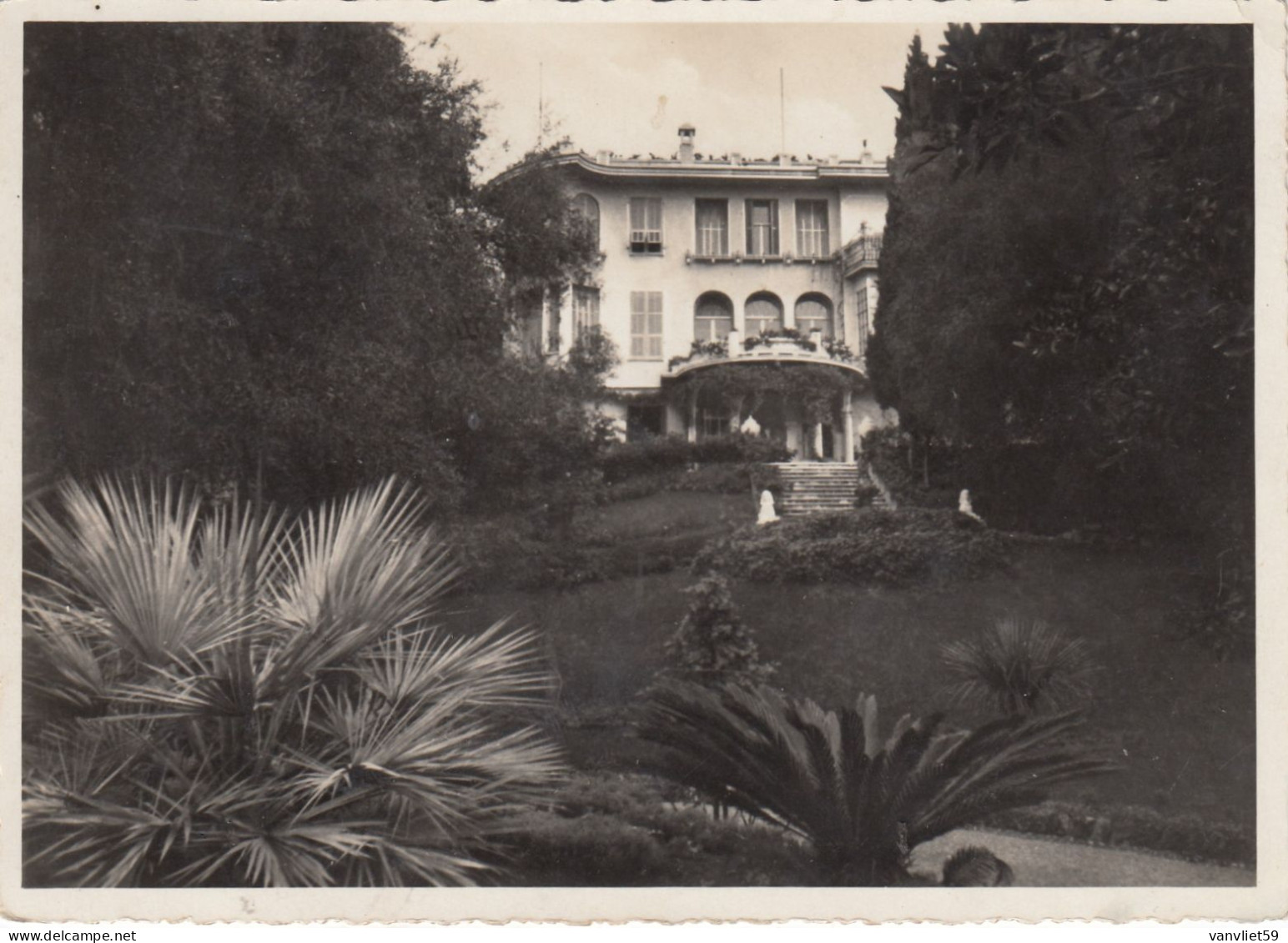 BORDIGHERA -IMPERIA-VILLA DELL'ESEDRA-CARTOLINA VERA FOTOGRAFIA VIAGGIATA IL 5-2-1951 - Imperia