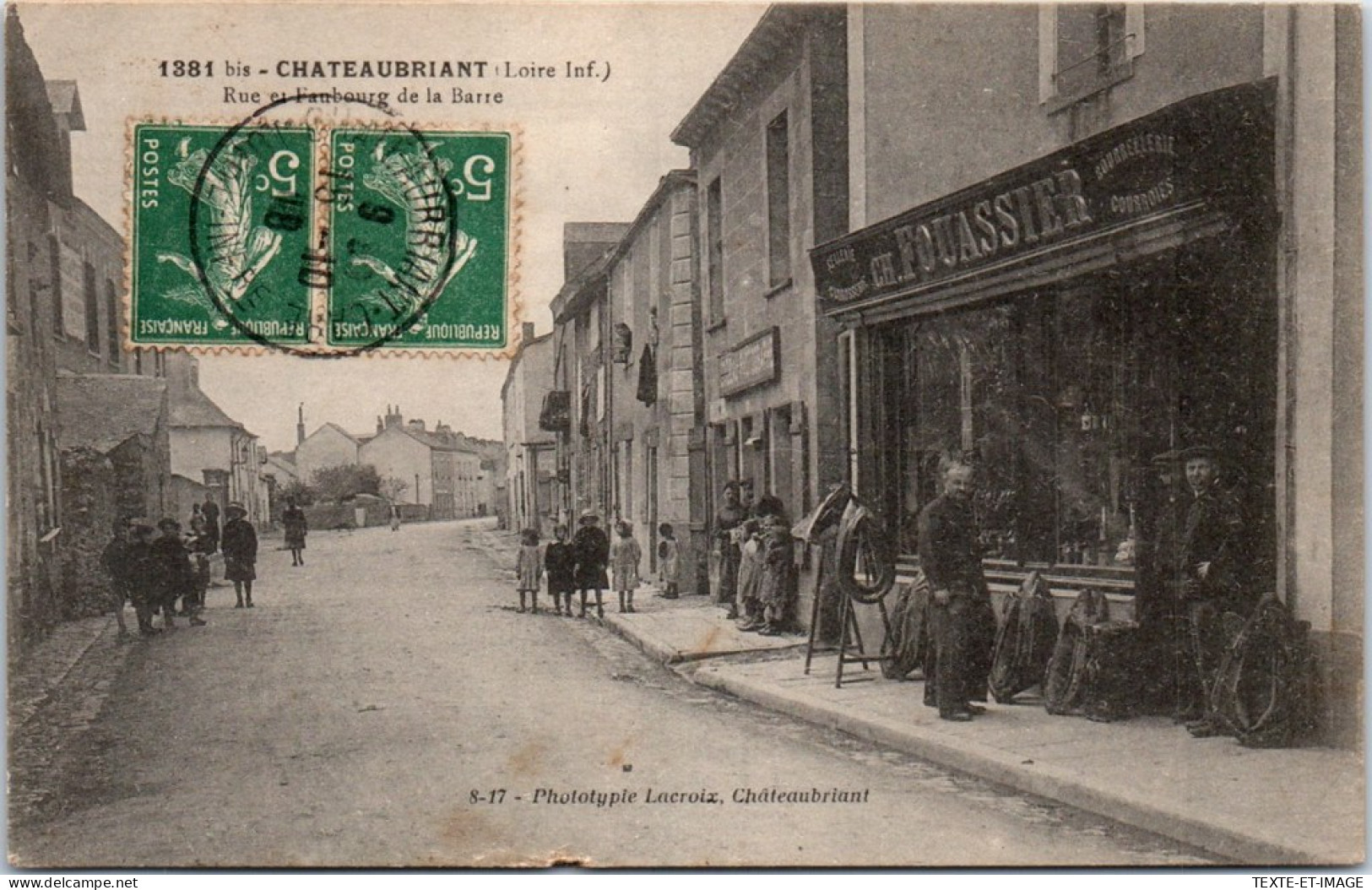 44 CHATEAUBRIANT - La Rue Et Faubourg De La Barre [Rare] - Châteaubriant