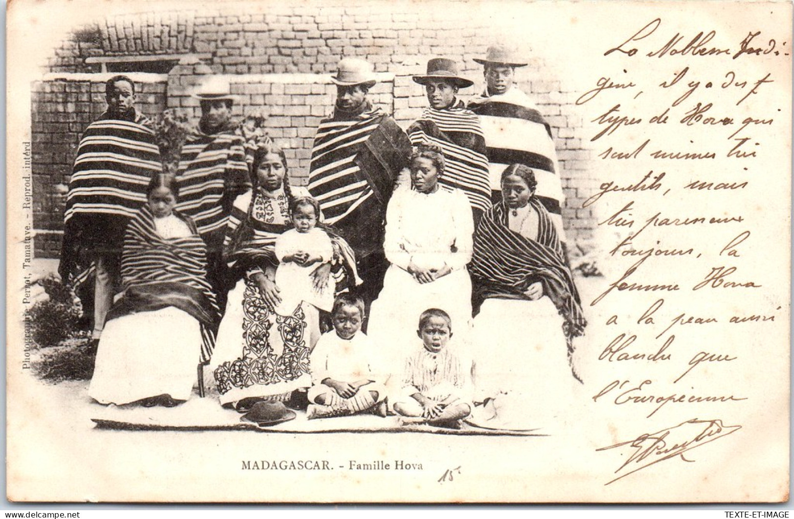 MADAGASCAR - Famille HOVA  - Madagascar