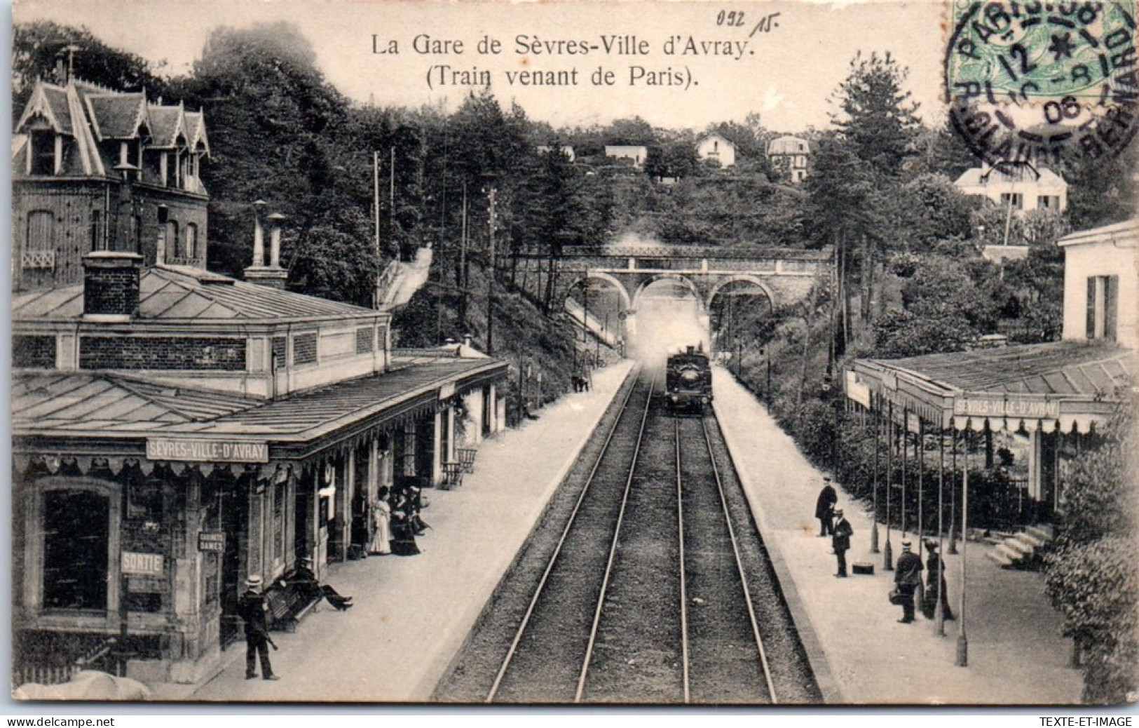 92 SEVRES - La Gare, Arrivee Du Train De Paris  - Sevres