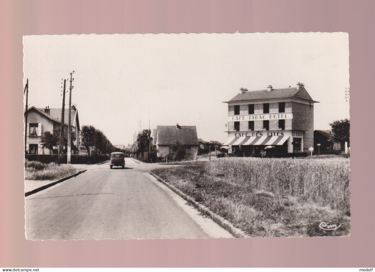 CPSM Dentelée - 77 - Chelles-Villeneuve - Hôtel Tabac Des Cités - Circulée En 1971 - Chelles