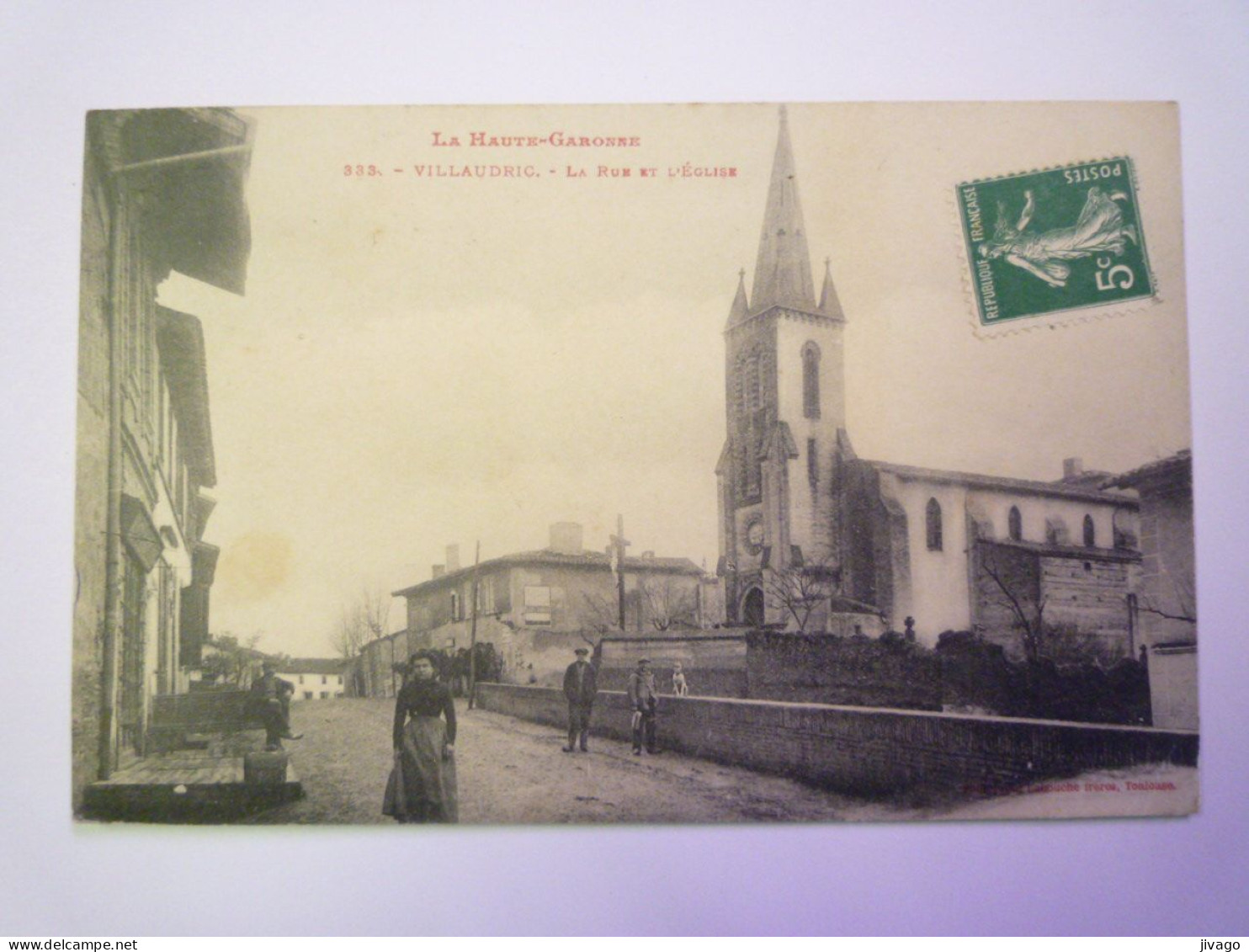 2024 - 1699  VILLAUDRIC  (Haute-Garonne)  :  La Rue Et L'Eglise   1913    XXX - Otros & Sin Clasificación