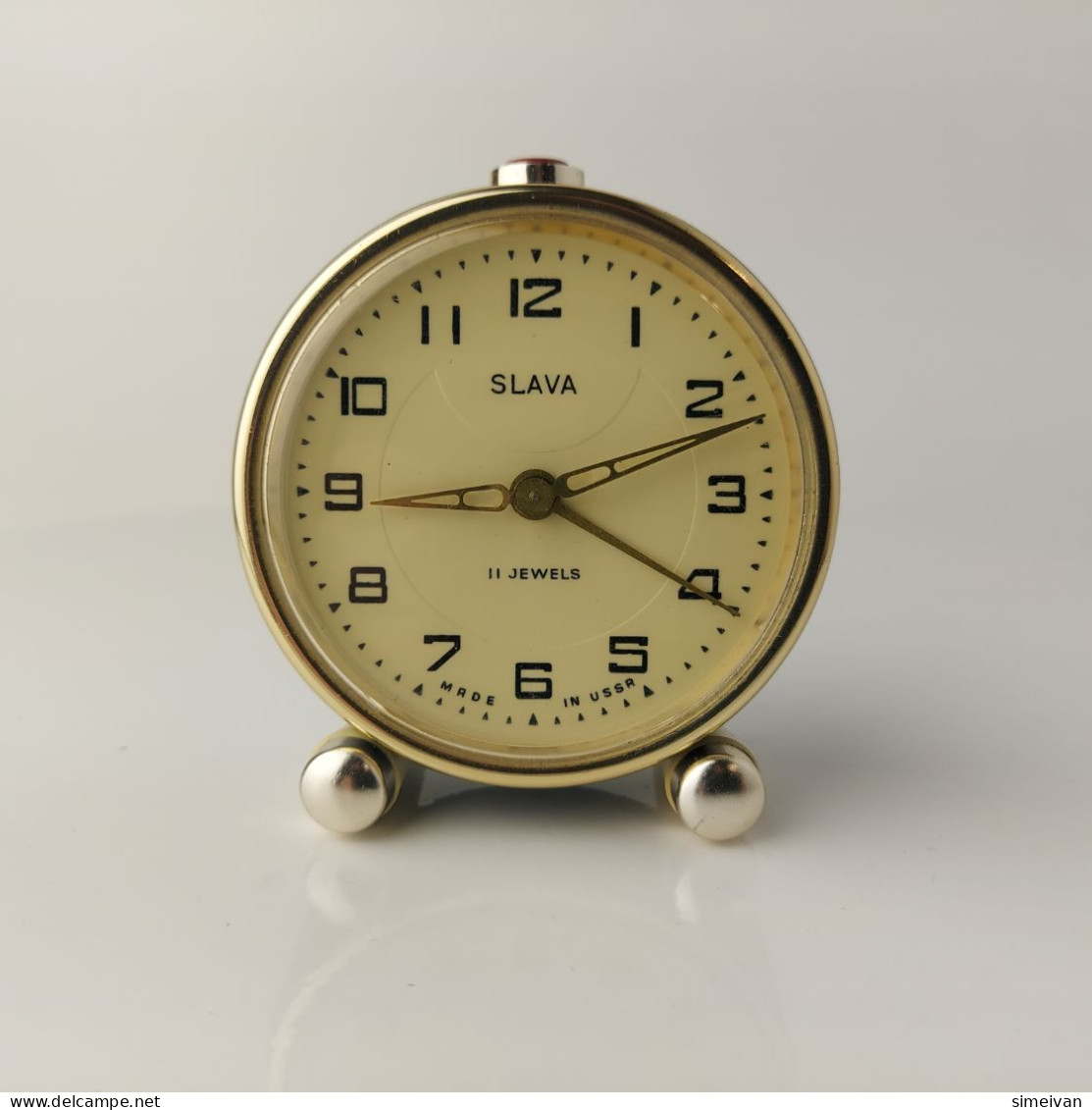 Vintage Mechanical Alarm Clock Slava 11 Jewels Russian Russia Soviet USSR  #5557 - Réveils