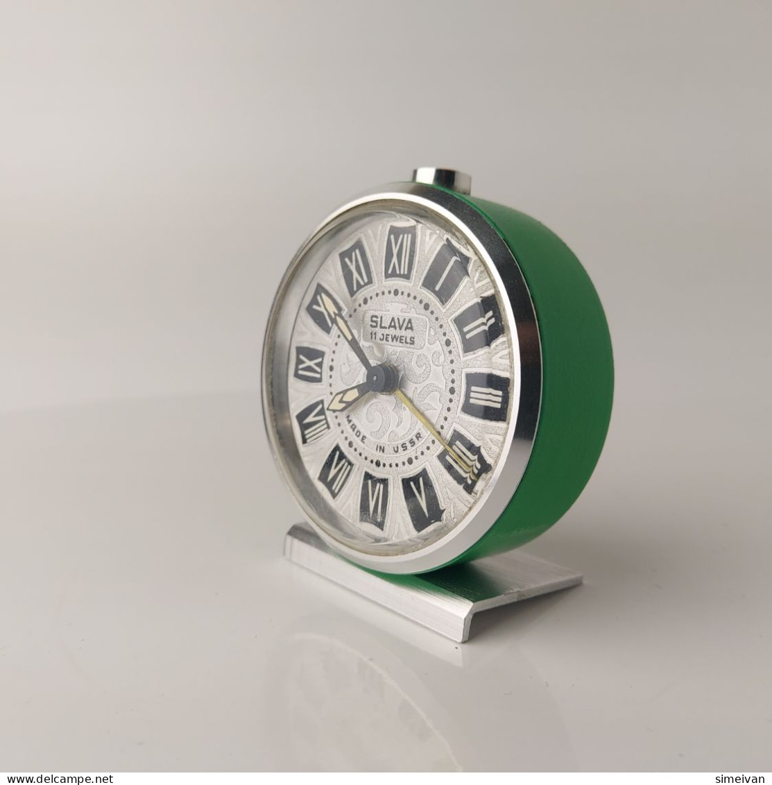 Vintage Mechanical Alarm Clock Slava 11 Jewels Russian Russia Soviet USSR  #5558 - Wecker