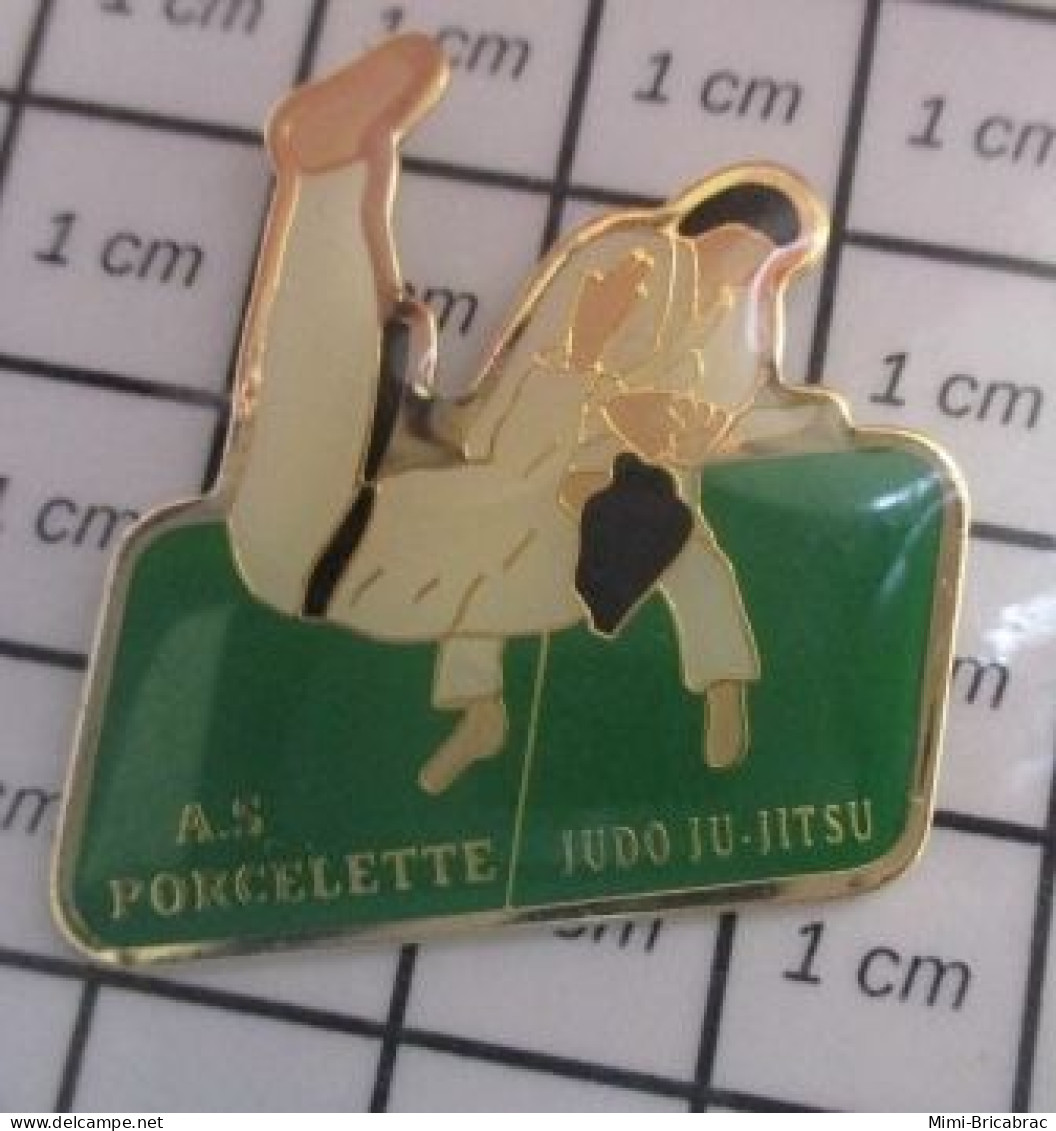 713e Pin's Pins / Beau Et Rare : SPORTS / CLUB JUDO JME-CHIDSU A.S. PORCELETTE - Handbal