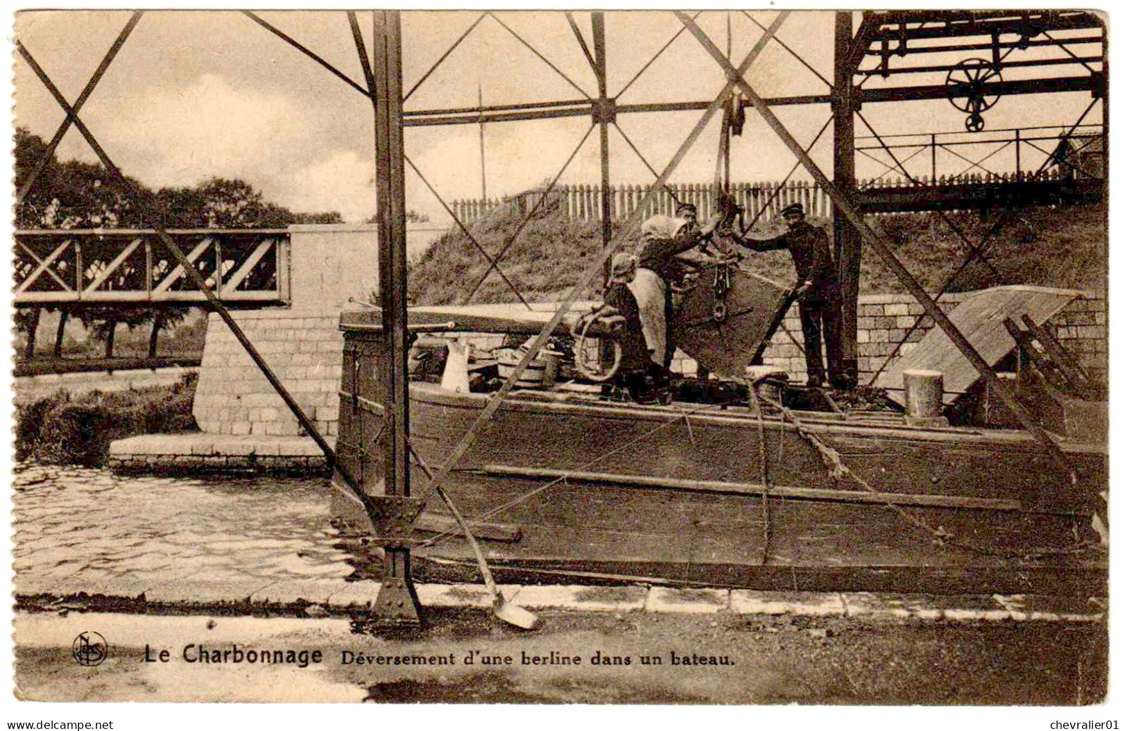 CPA-métier-charbonnage_01a_péniche  Déversement D'une Berline-Coalmine-Kohlenbe Rgwerk - Mineral