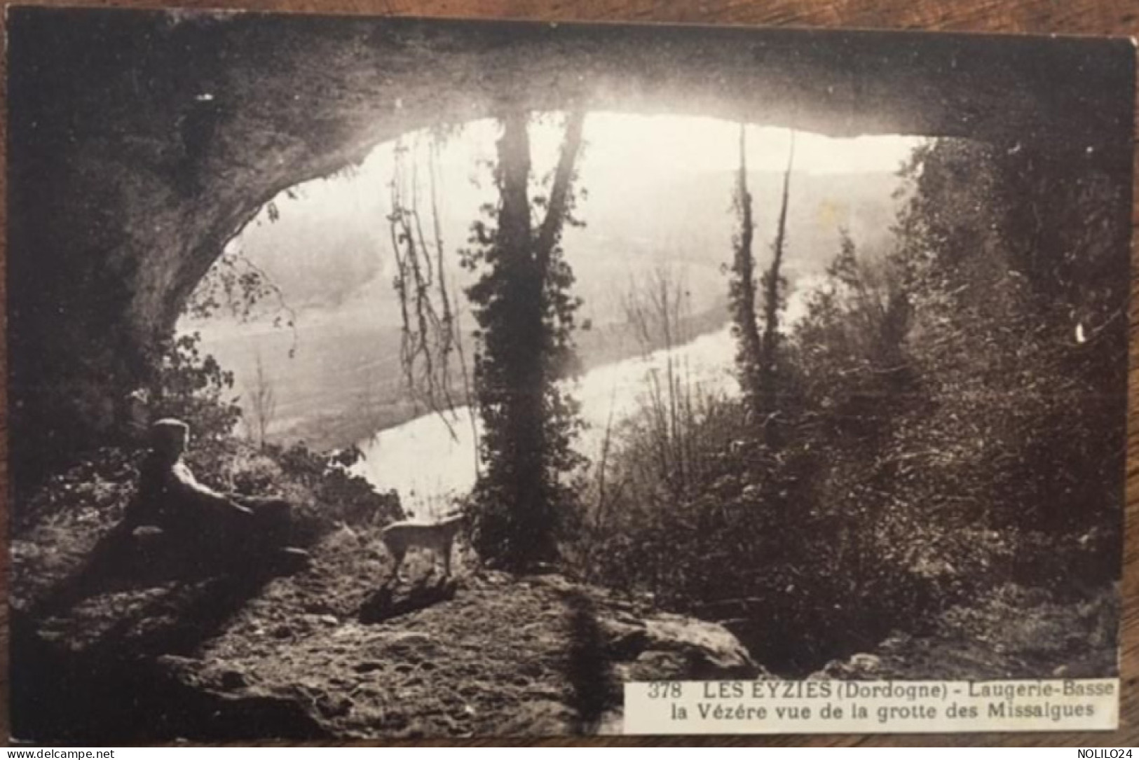 CPA 24, Les Eyzies, Laugerie Basse, La Vézère Vue De La Grotte Des Missalgues, éd MFIL, écrite En 1939 - Les Eyzies