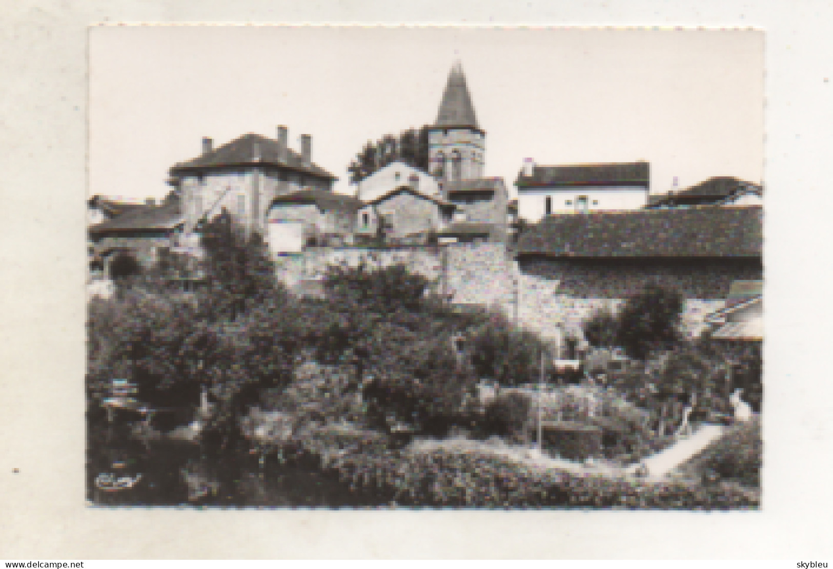 87. CPSM - SAINT LAURENT SUR GORRE - Joli Point De Vue - église - - Saint Laurent Sur Gorre