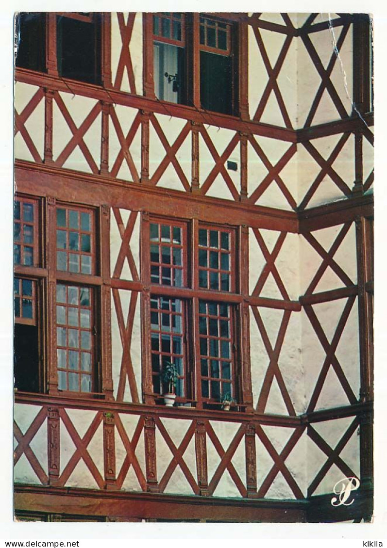 CPSM / CPM 10.5 X 15 Prestige PAYS BASQUE  Façade Typique D'une Maison à Colombages - Languedoc-Roussillon