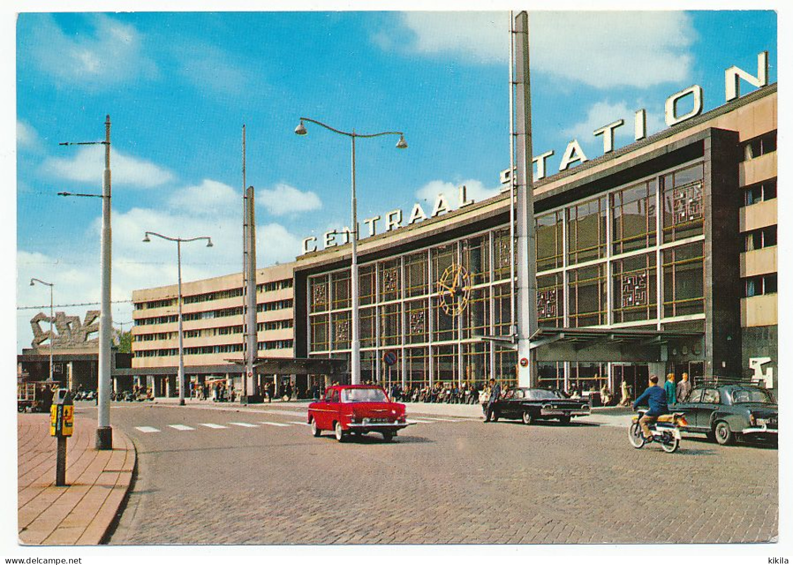CPSM  / CPM 10.5 X 15 Pays Bas (33)  ROTTERDAM  Centraal Station  Automobile Voiture Moto - Rotterdam