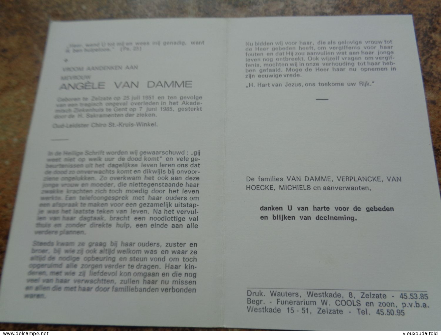Doodsprentje/Bidprentje   ANGÈLE VAN DAMME   Oud-Leidster Chiro St Kruis Winkel      Zelzate 1951-1985 Gent - Godsdienst & Esoterisme