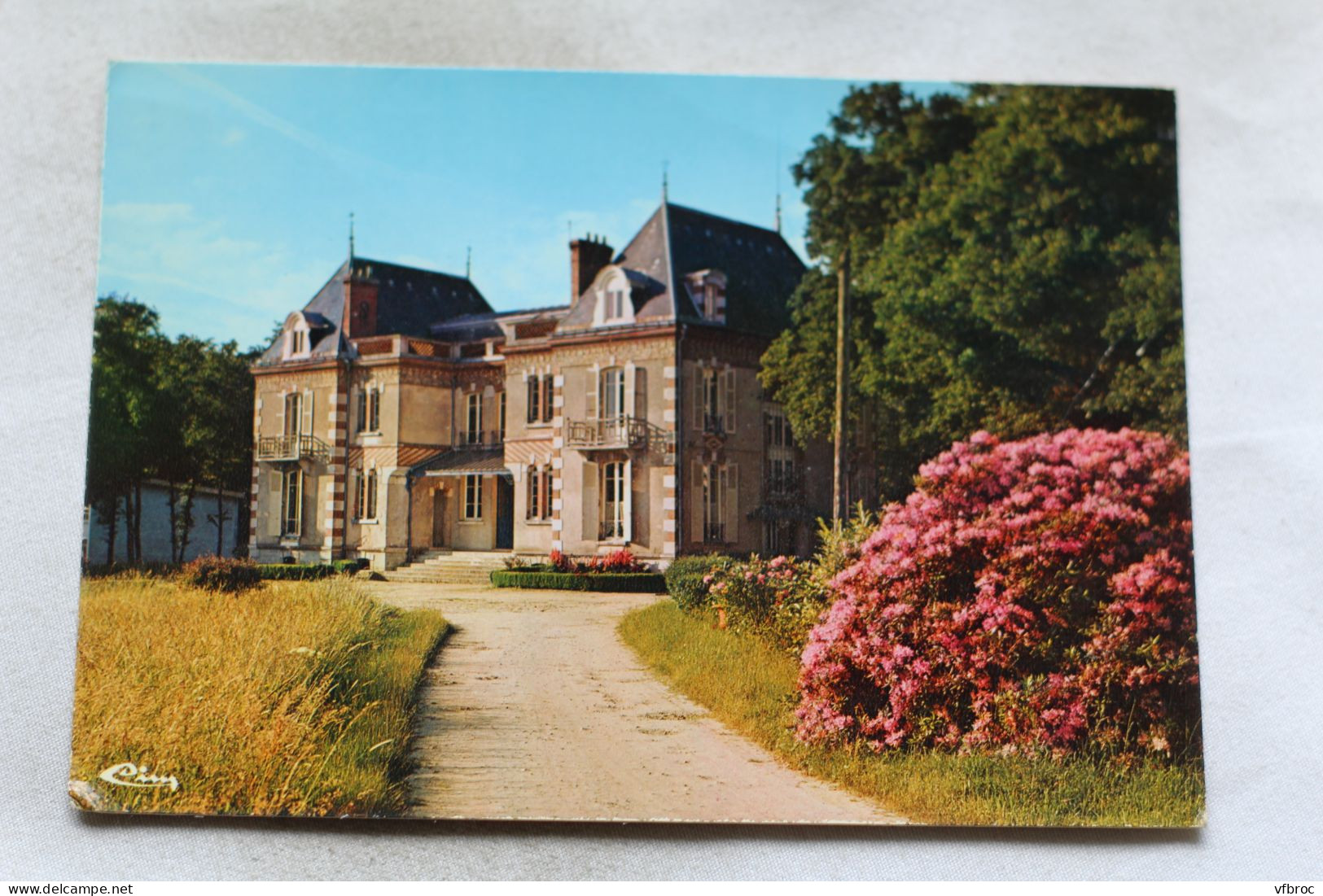 Cpm, Autry Le Chatel, Château De La Roche, Loiret - Andere & Zonder Classificatie