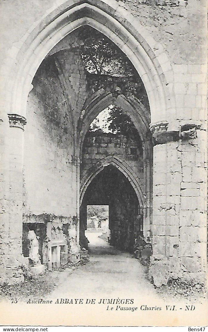 76 Jumieges Ancienne Abbaye De Jumièges - Jumieges