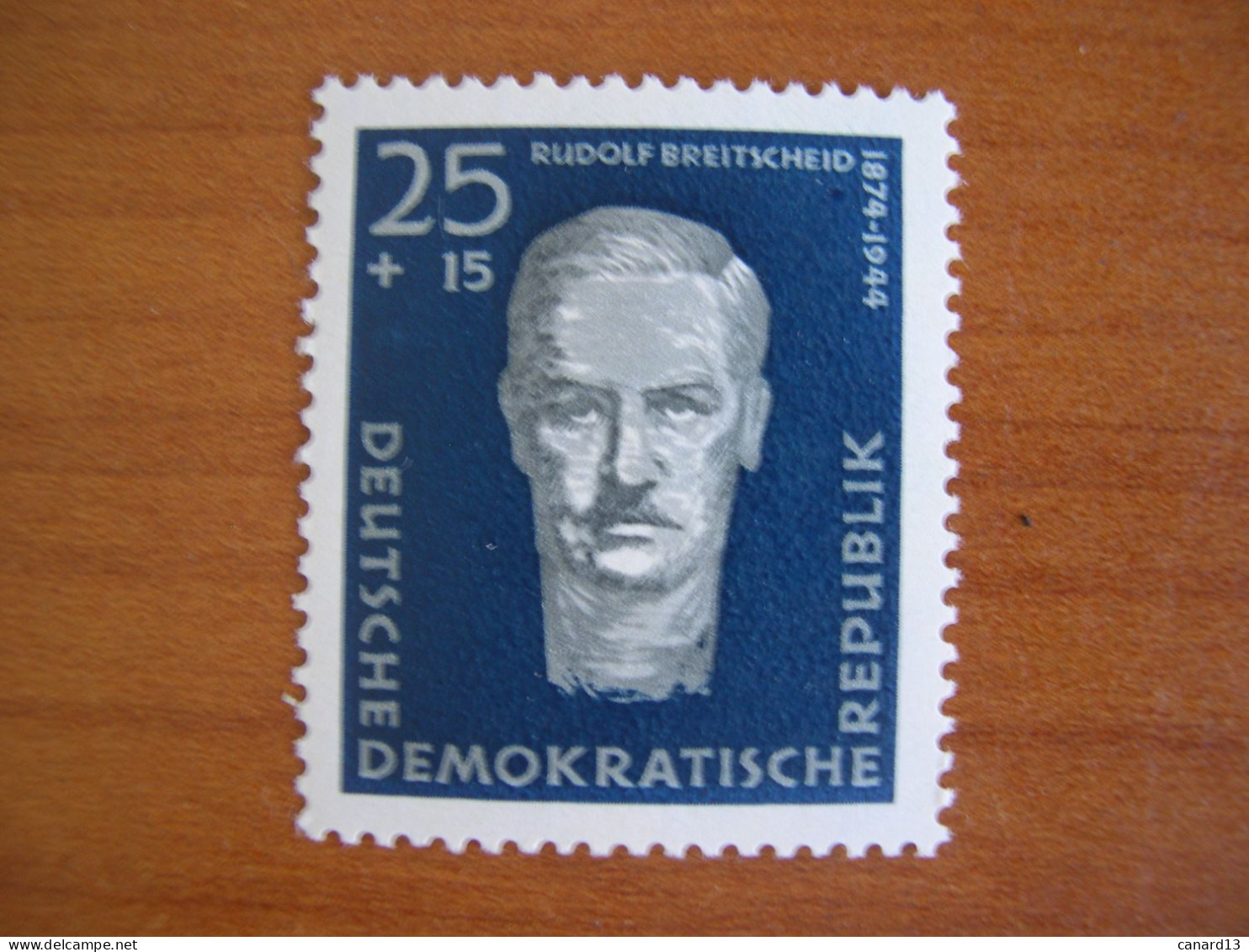 RDA   N° 334 Neuf** - Unused Stamps
