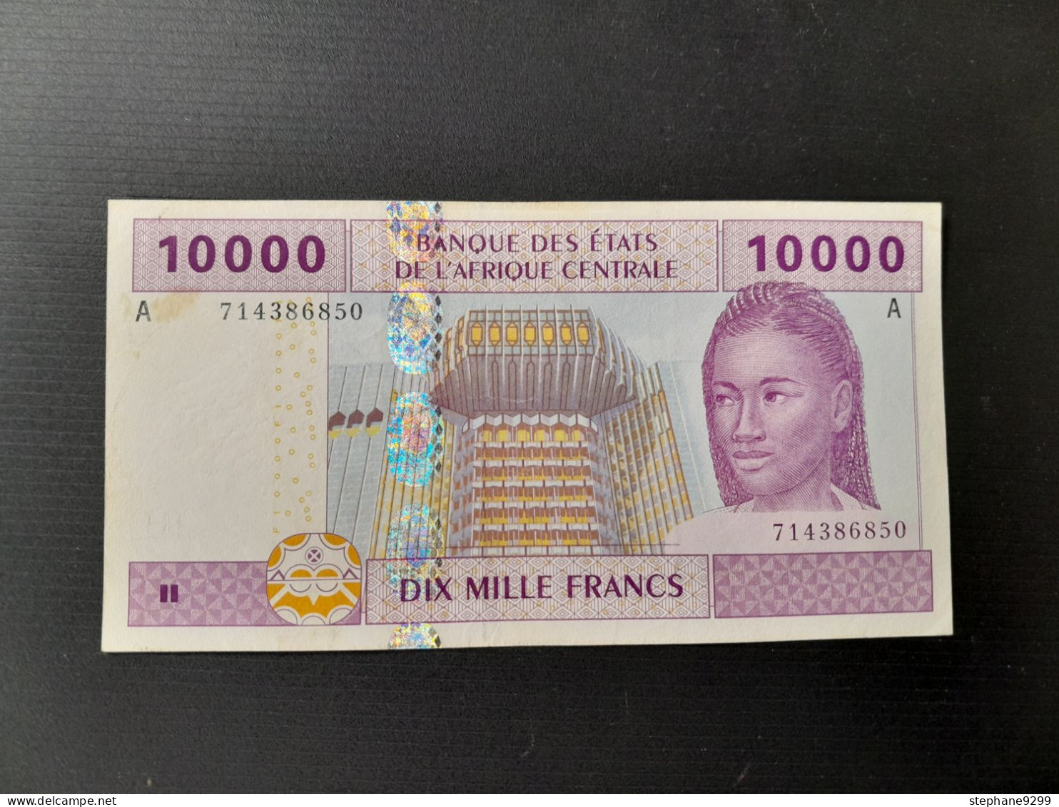 GABON 10000 FRANCS 2002 - Gabon