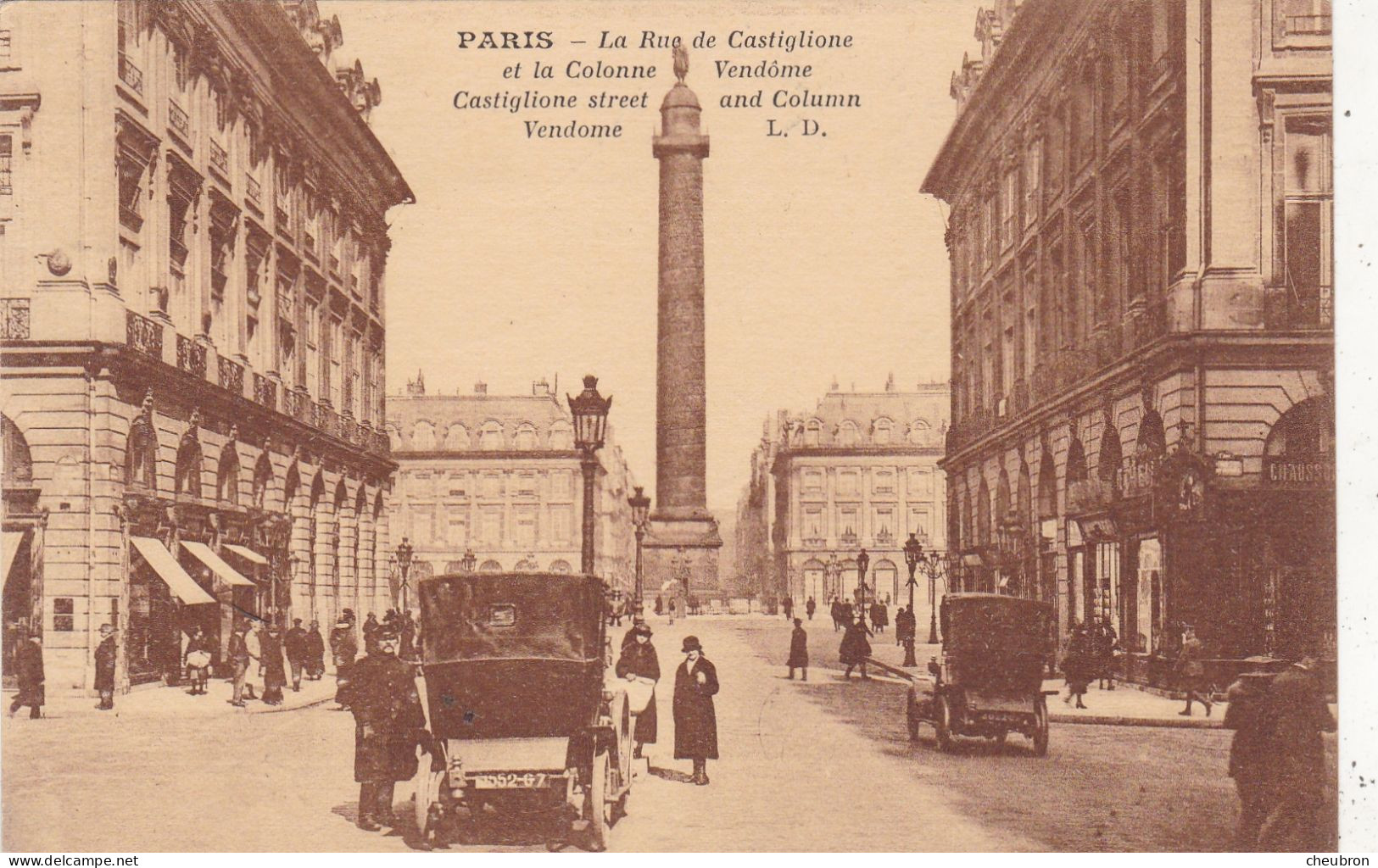 75. PARIS 1er. CPA  . LA RUE DE CASTIGLIONE ET LA COLONNE VENDOME. ANIMATION. ANNEE 1952 + TEXTE - Arrondissement: 01