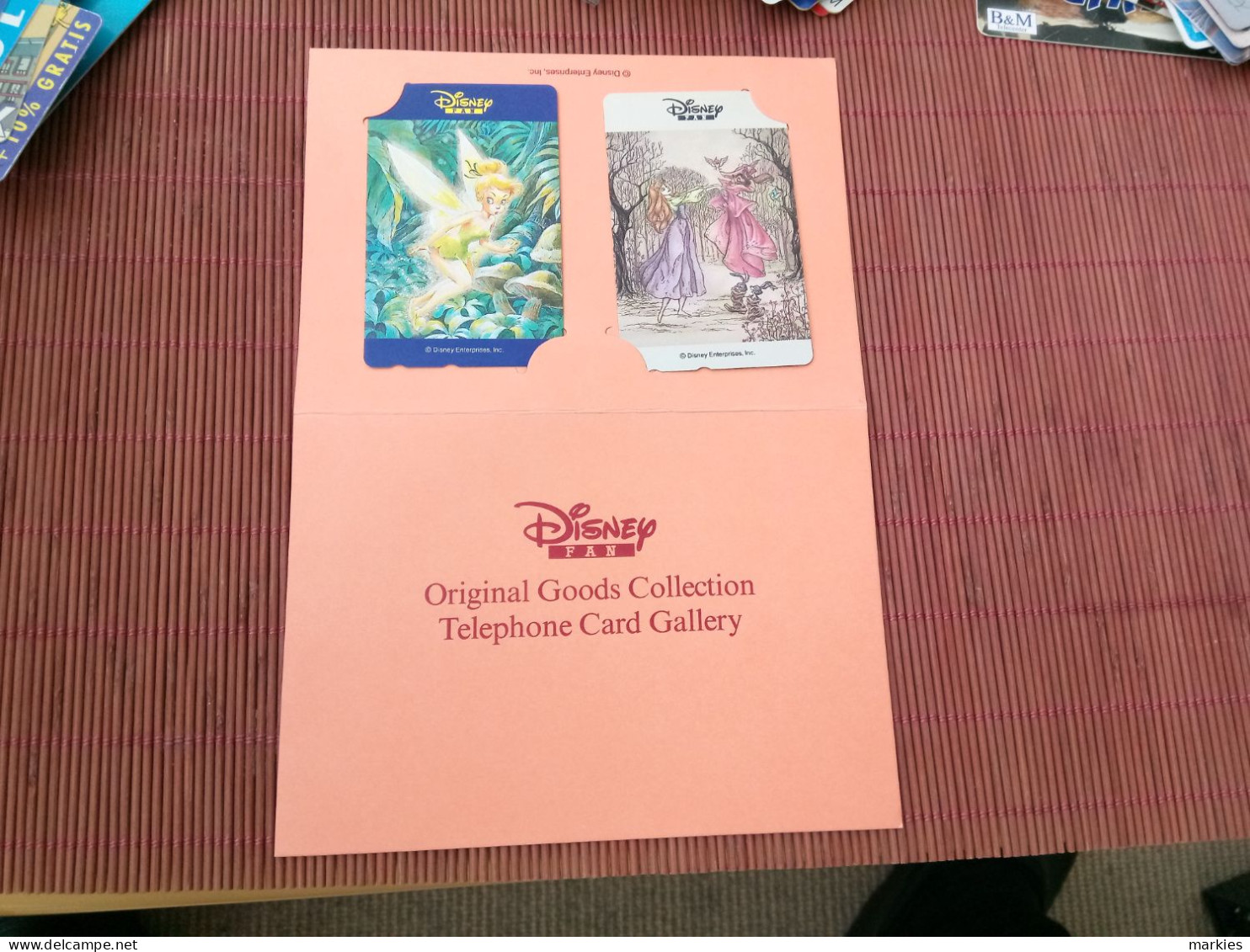 Disney 2 Phonecads With Folder Mint Rare - Disney