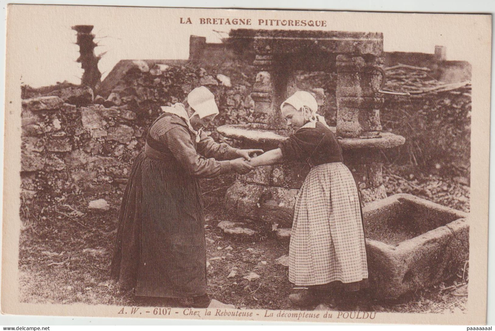 LE POULDU  CHEZ LA REBOUTEUSE LA DECOMPTEUSE DU POULDU - Le Pouldu