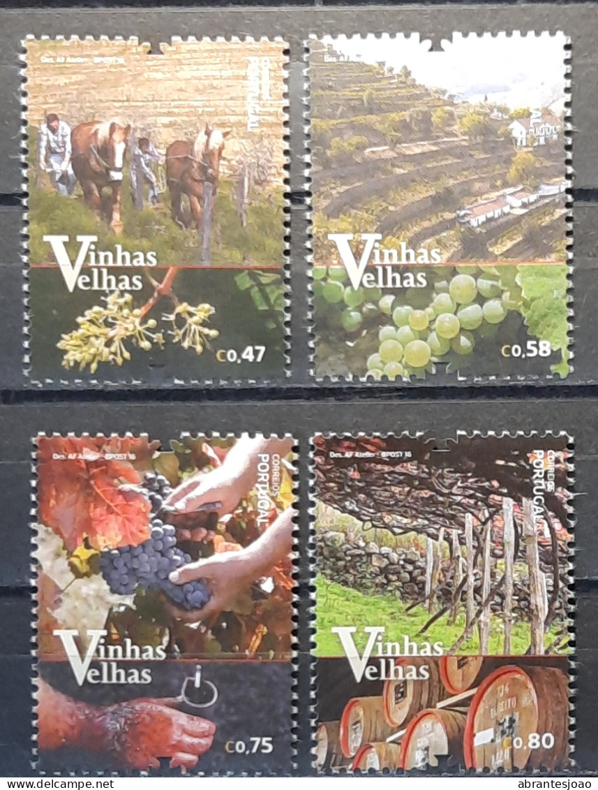 2016 - Portugal - MNH - Portuguese Old Vines - 4 Stamps + Souvenir Sheet Of 1 Stamp - Ongebruikt