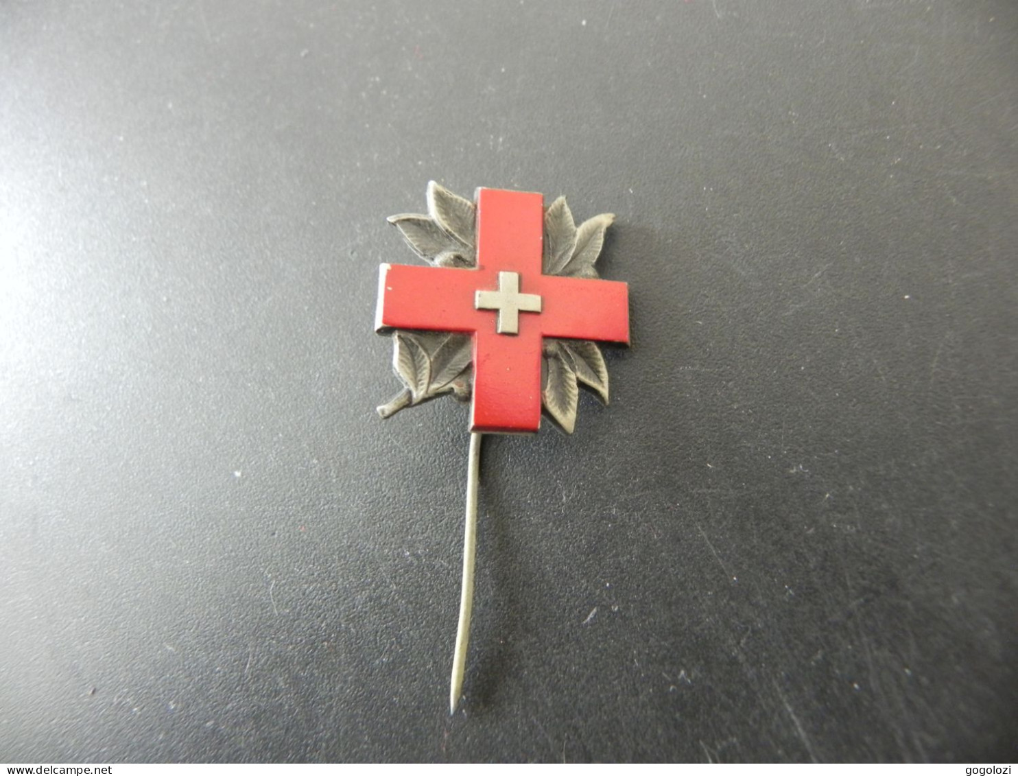 Old Pin Schweiz Suisse Svizzera Switzerland - Redcross Rotes Kreuz 1945 - Zonder Classificatie