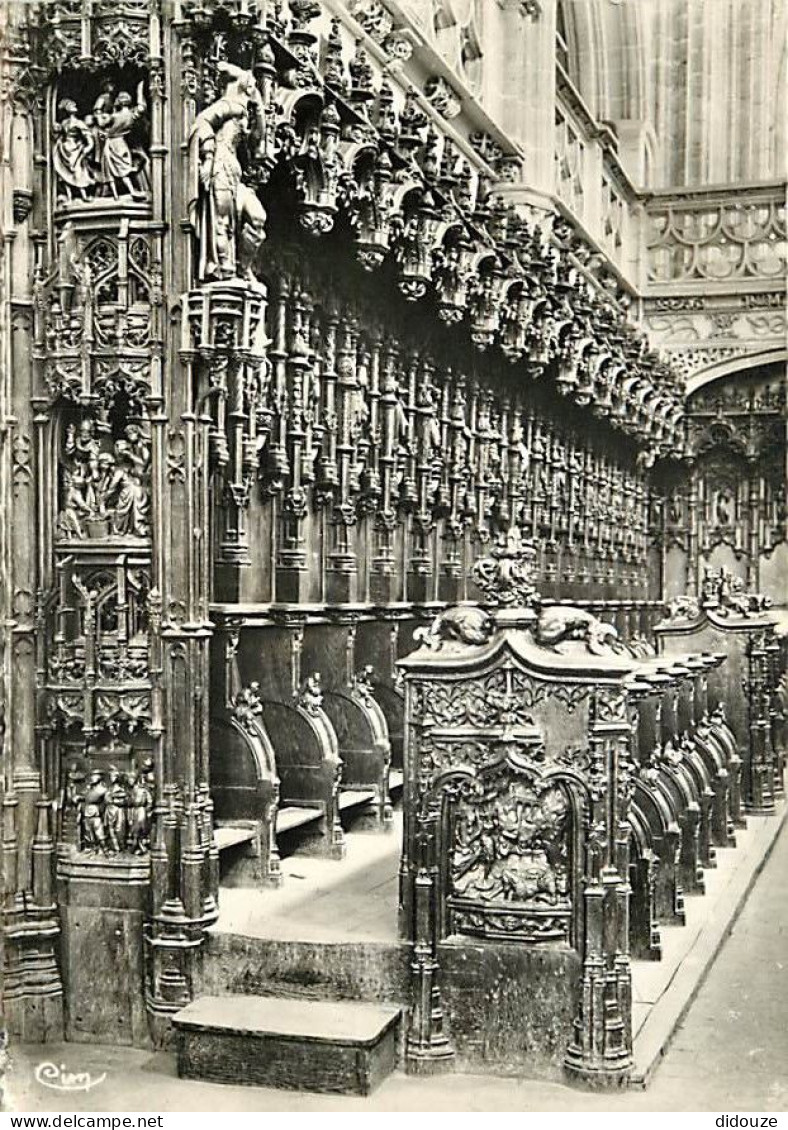 01 - Bourg En Bresse - Eglise De Brou - Les Stalles, Côté Gauche - Carte Dentelée - CPSM Grand Format - Voir Scans Recto - Brou Church