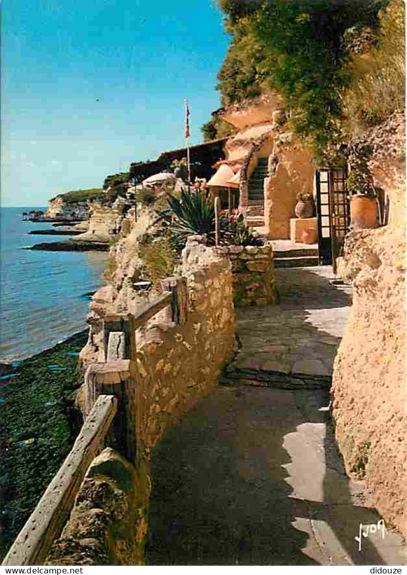 17 - Meschers - La Falaise Et Les Grottes - Carrelets - CPM - Voir Scans Recto-Verso - Meschers