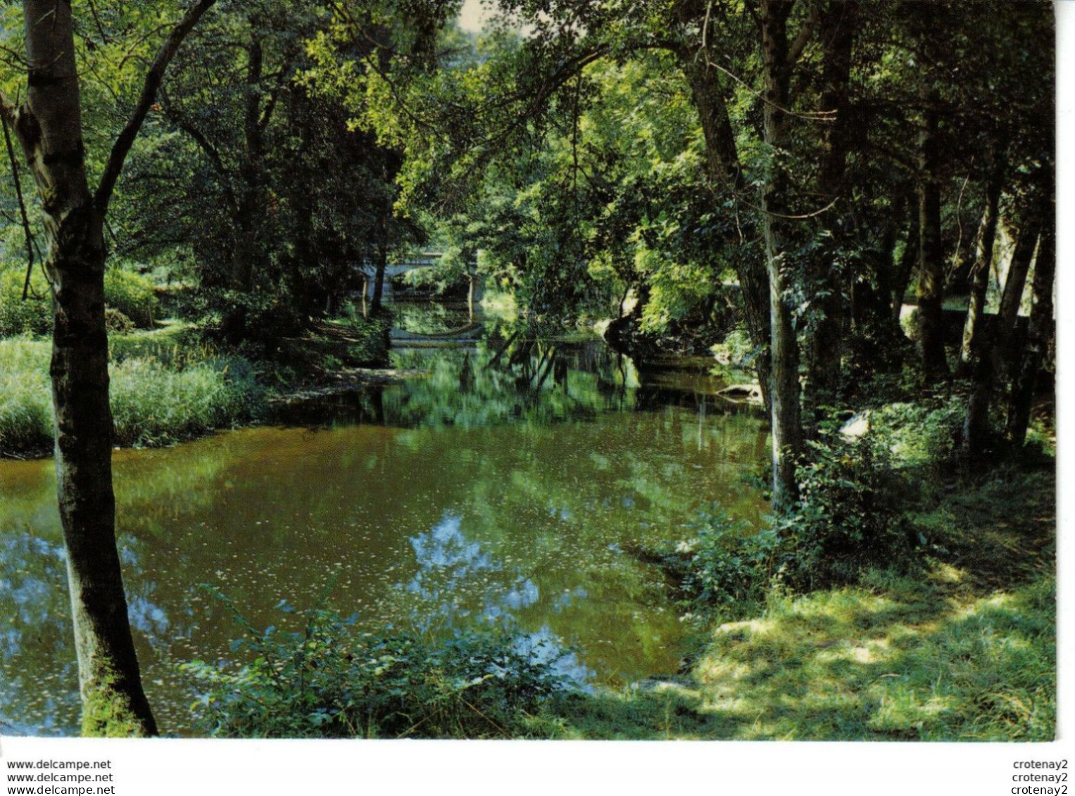 89 AVALLON Les Bords Du Cousin Postée De Chatillon Sur Chalaronne En 1975 - Avallon