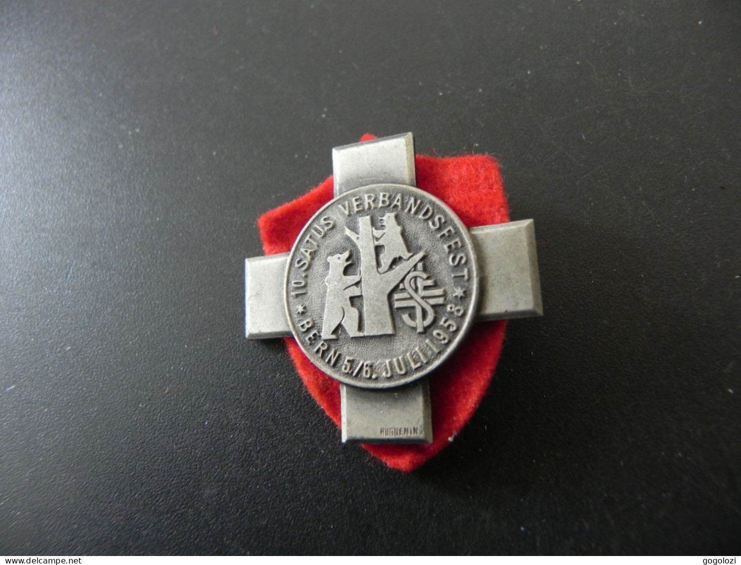 Old Badge Schweiz Suisse Svizzera Switzerland - Turnkreuz SATUS Bern 1958 - Unclassified