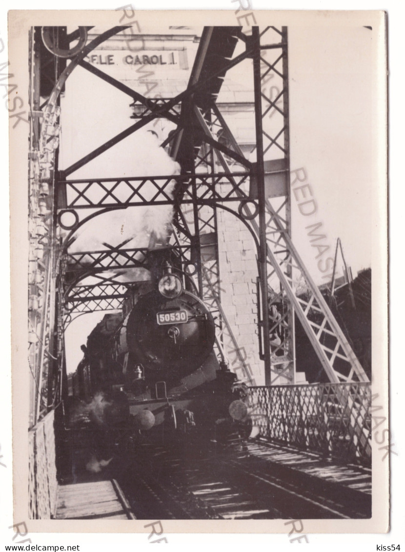 RO 94 - 19138 CERNAVODA, Dobrogea, Train On The Bridge ( 18/13 Cm ) Romania - Old Press Photo - 1941 - Trains