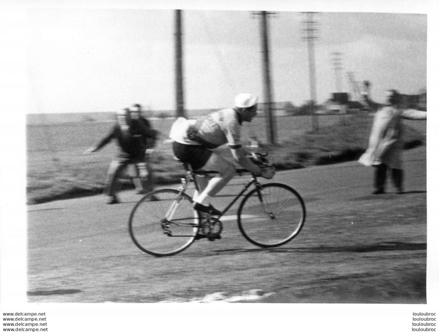 PHOTO ORIGINALE   EQUIPE CYCLISME LES AIGLONS GRAMMONT PARIS 1960 PRESIDENT ANDRE BARBAL C23 - Wielrennen