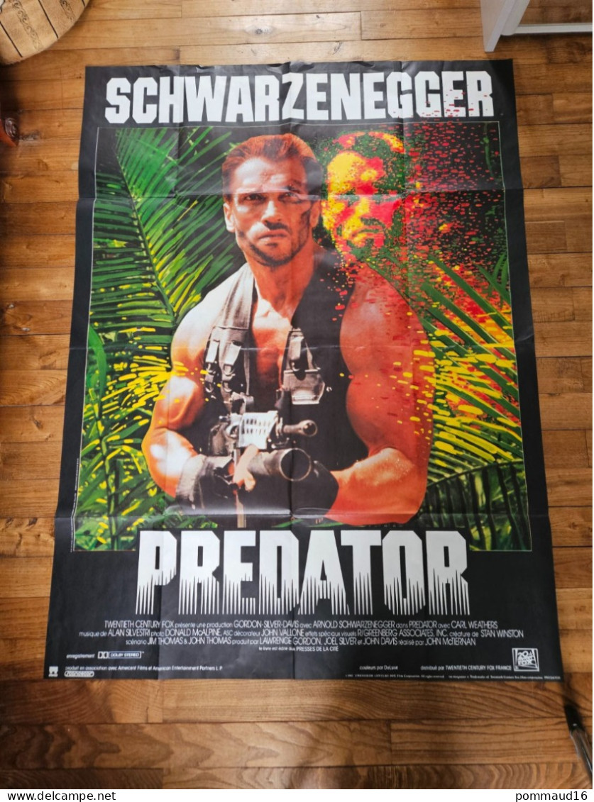 Grande Affiche Predator Avec Arnold Schwarzenegger - Plakate & Poster