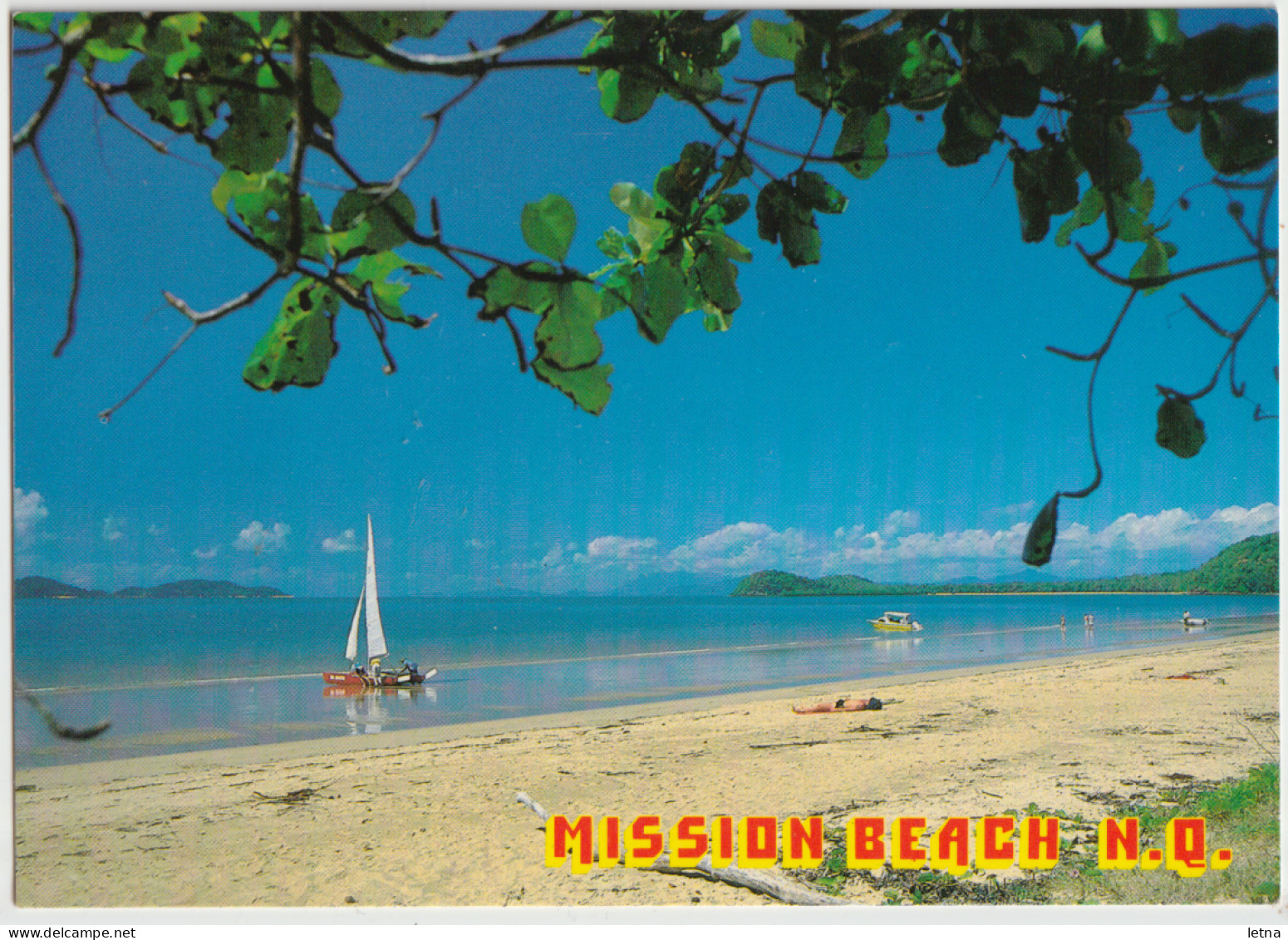 Australia QUEENSLAND QLD Boats View Of MISSION BEACH Peer PC0268 Postcard C1984 - Far North Queensland