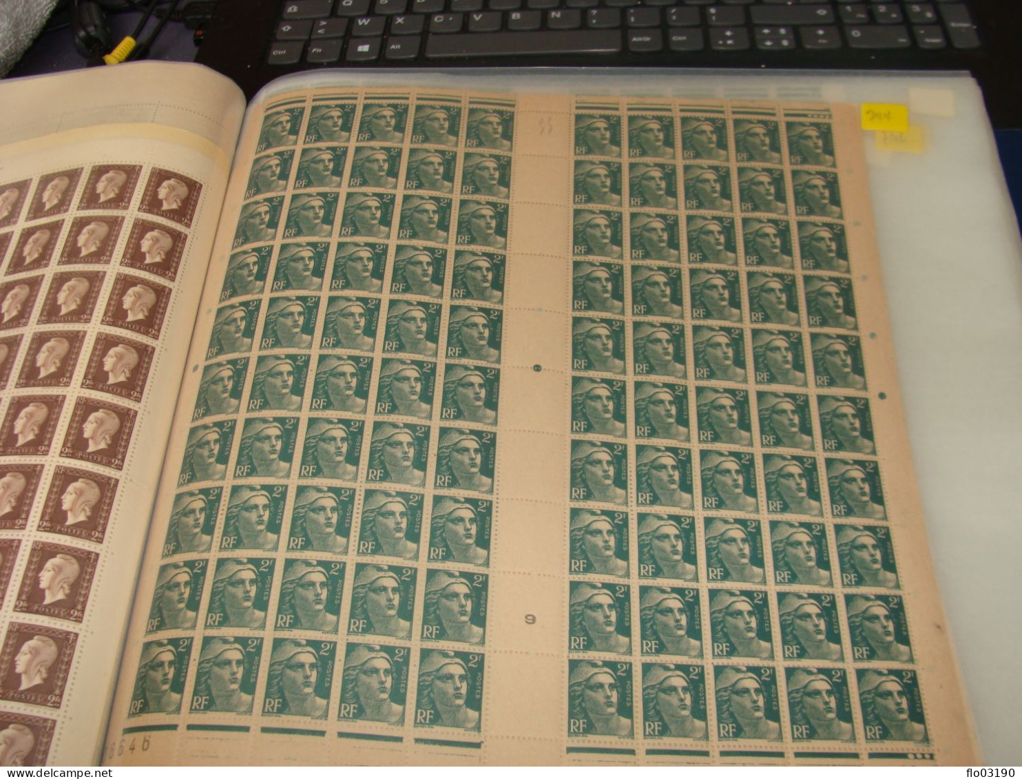 N° 712 En Feuille  De 100 Timbres Entières Neuves - Ganze Bögen