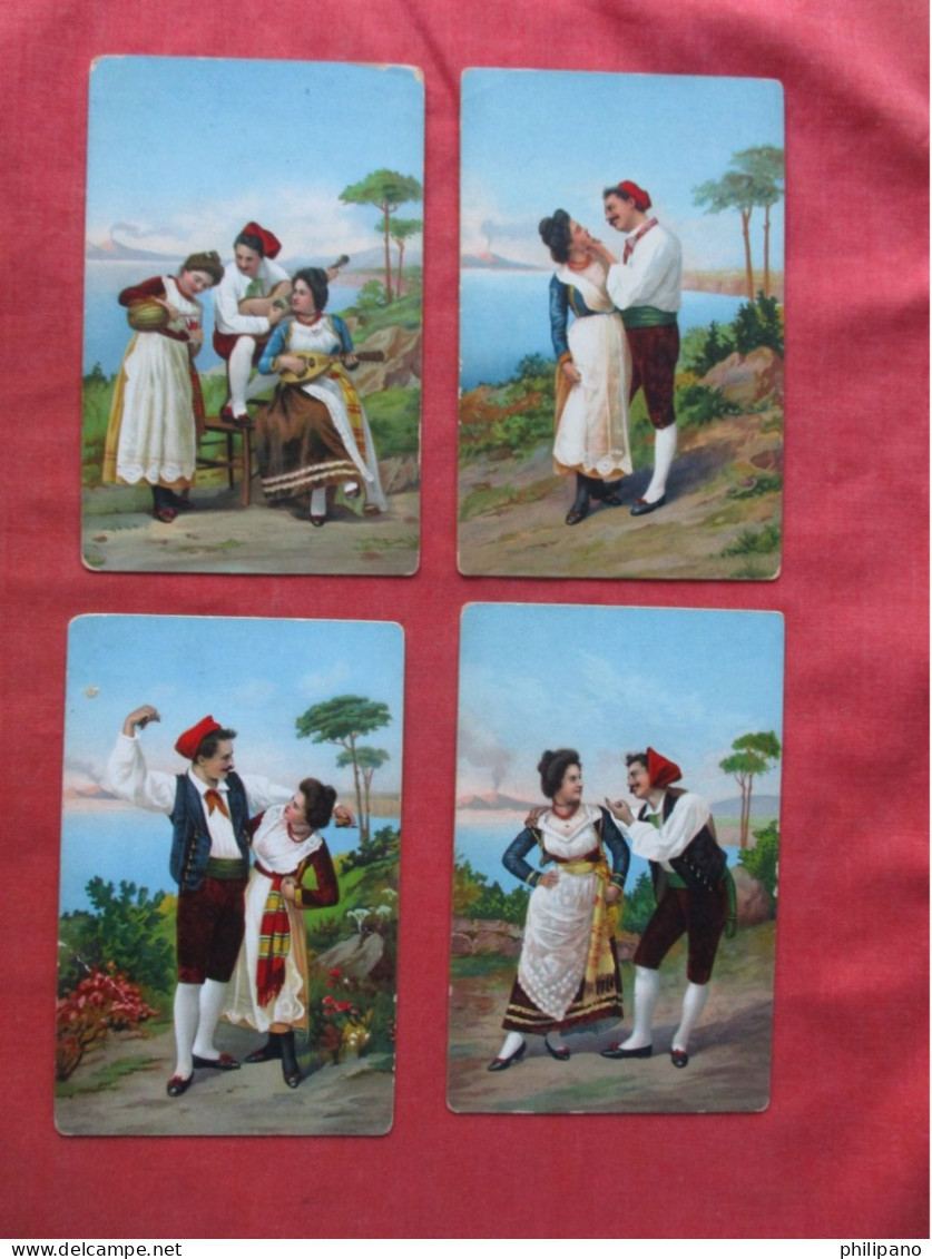 Lot Of 4 Cards.  Costumes. Italy ???    Ref 6402 - Europe