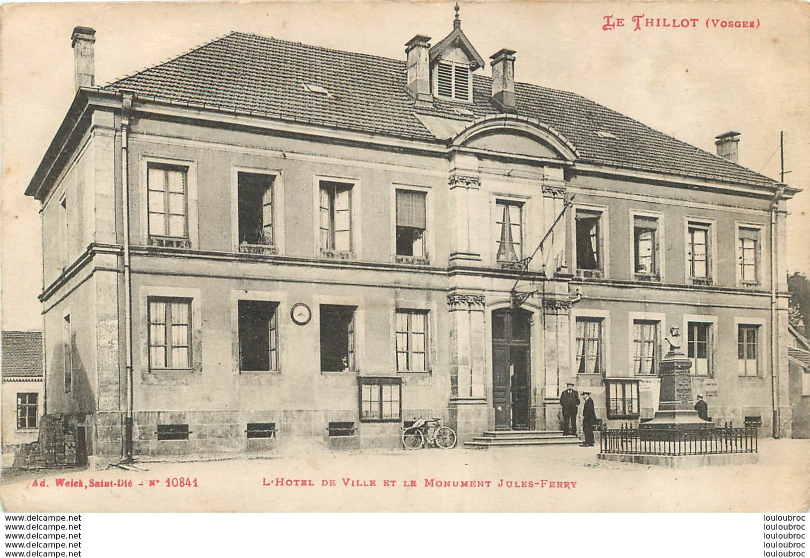 LE THILLOT HOTEL DE VILLE ET MONUMENT JULES FERRY - Le Thillot