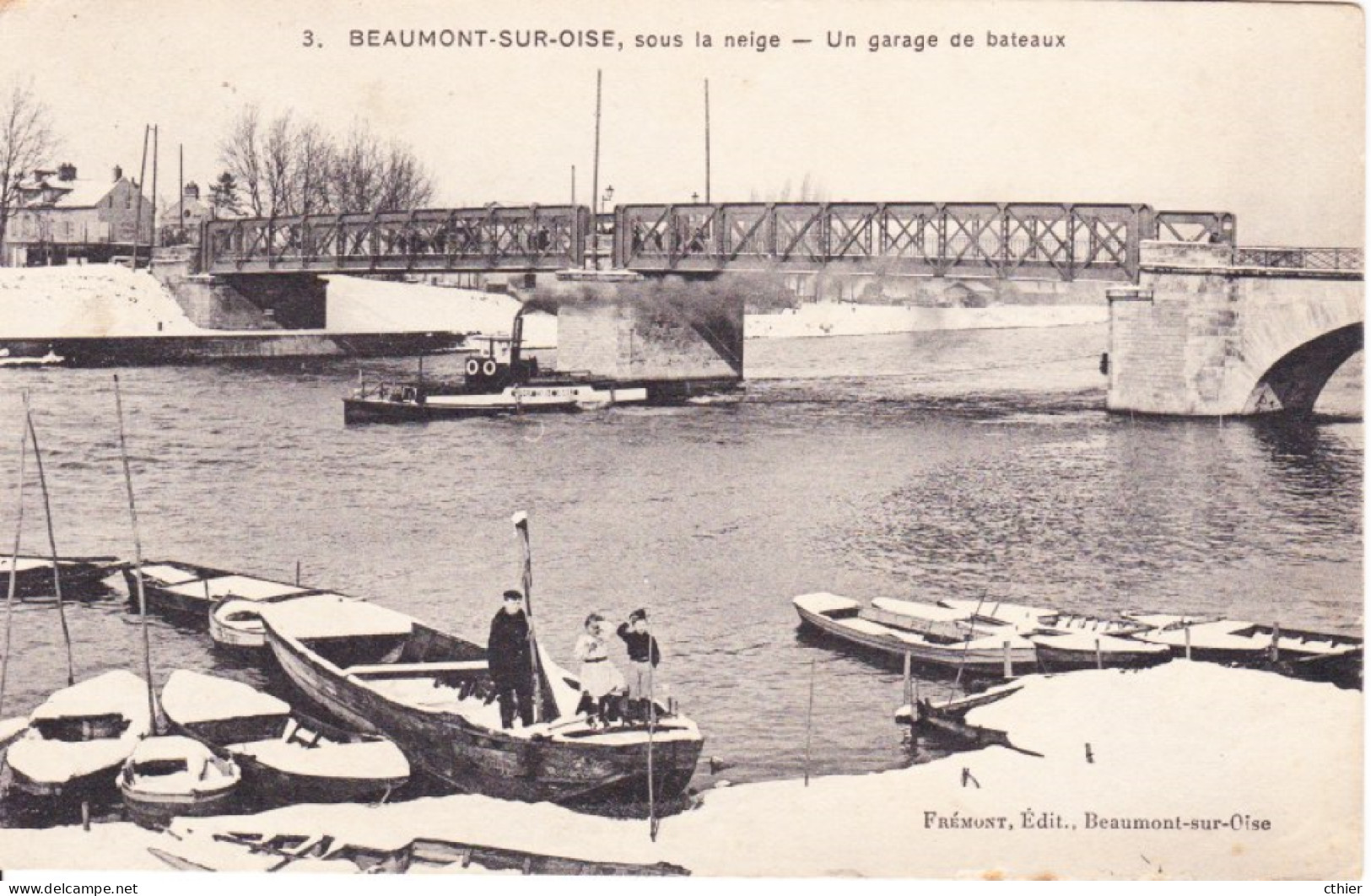 CPA  BEAUMONT SUR OISE 95 - Sous Le Neige - Un Garage De Bateaux - Beaumont Sur Oise