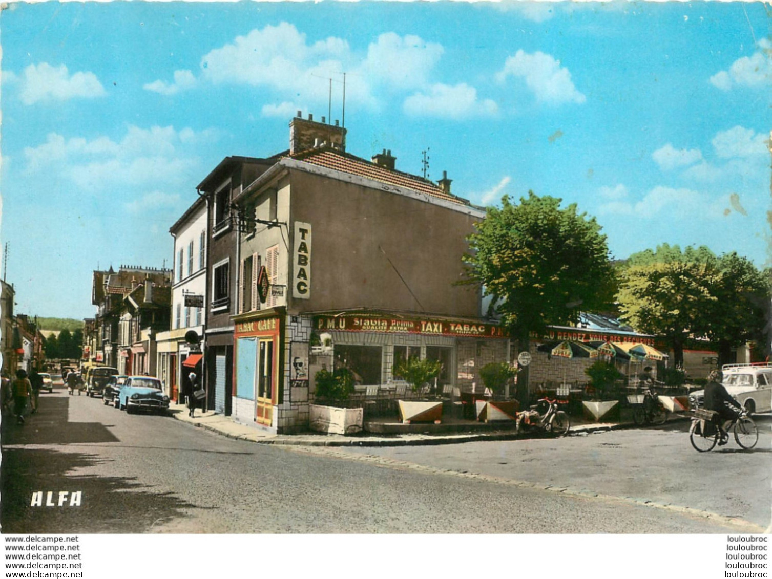 ESBLY PLACE DE LA GARE LE TABAC - Esbly