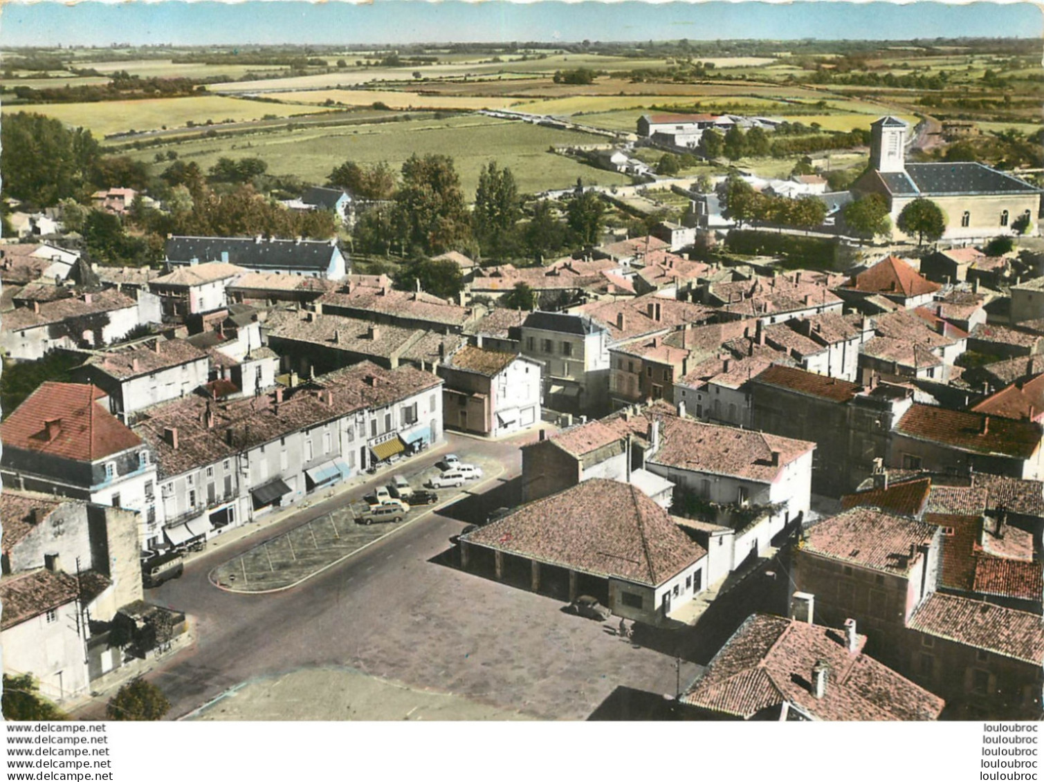 CHEF BOUTONNE VUE GENERALE AERIENNE - Chef Boutonne