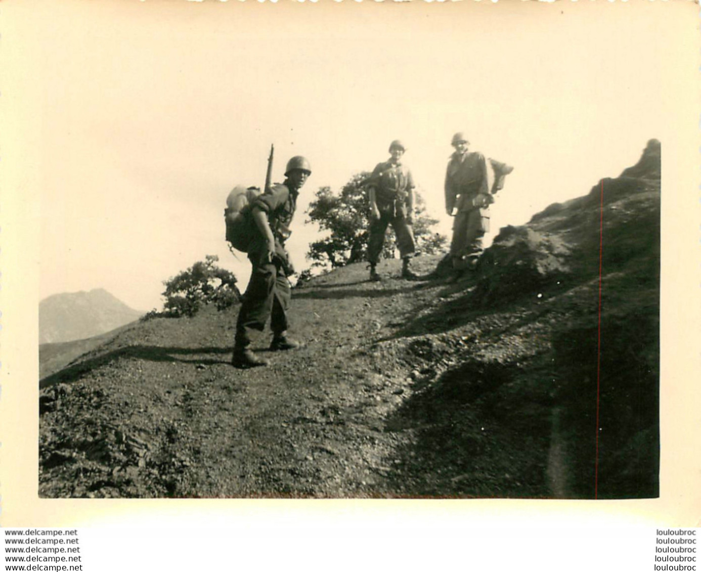 GUERRE D'ALGERIE RAID TAZEROUT  1955 PHOTO ORIGINALE 11 X 8 CM - Guerra, Militares