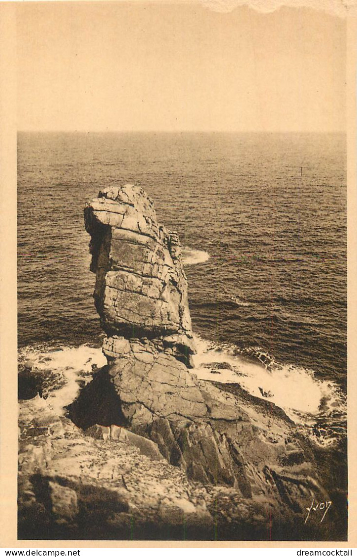 20 Cpa POINTE DU RAZ DE SEIN. Guide Fauteuil Sarah Bernardt N-D Des Réfugiés Menhir Baie Trépassés Phare Enfer Plogoff.. - La Pointe Du Raz