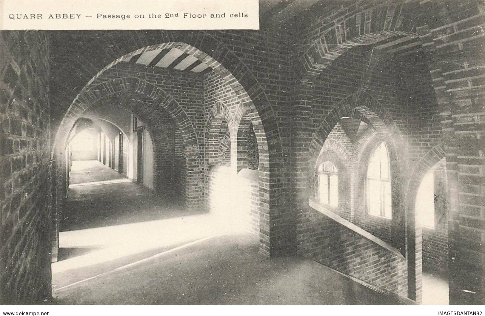 ROYAUME UNI AP#DC036 ISLE OF WIGHT QUARR ABBEY PASSAGE OF THE 2ND FLOOR AND CELIS - Altri & Non Classificati