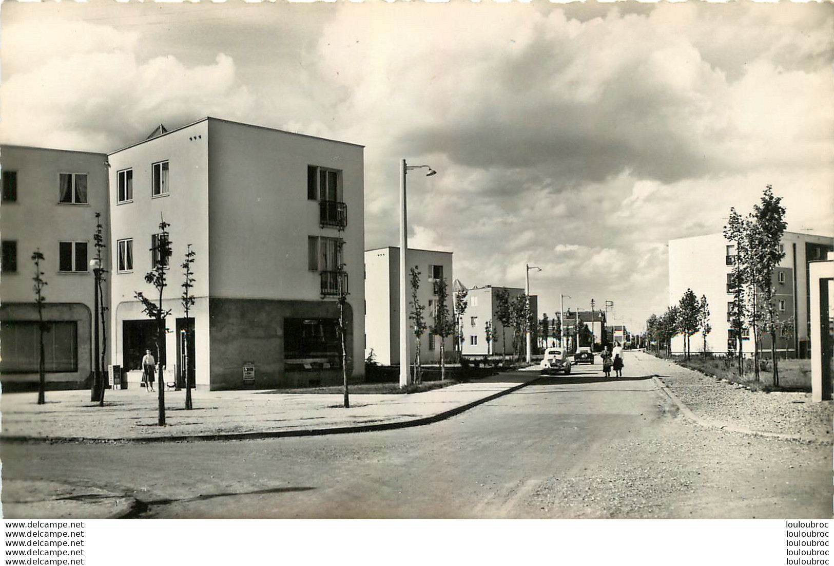 BOBIGNY LES H.L.M. GROUPE DE NOUVEAU VILLAGE - Bobigny